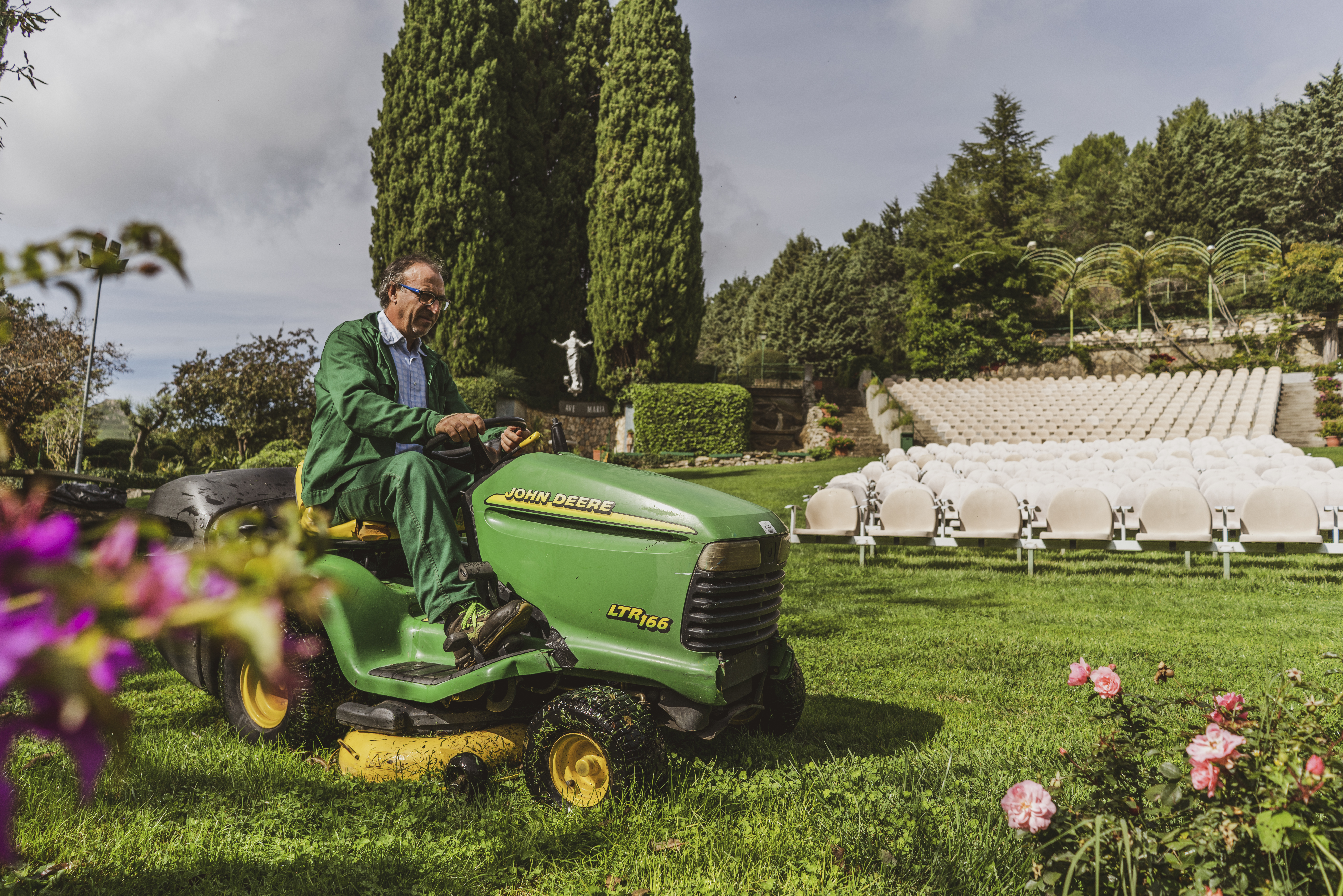 Giardino fiorito residenziale